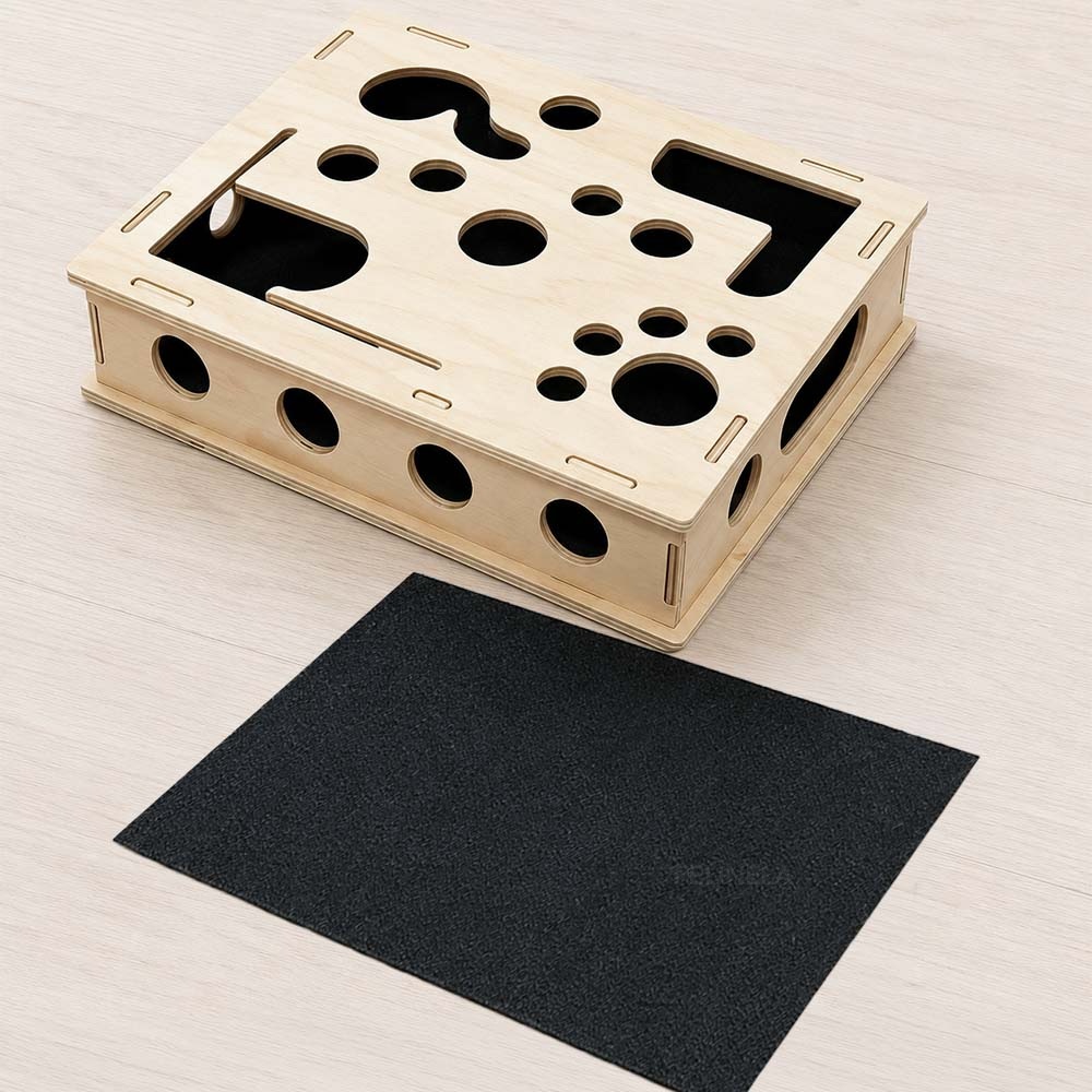 Fummelbox aus Holz mit separat danebenliegendem schwarzem Schleifeinsatz
